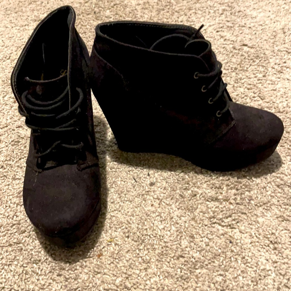 Shi by journeys